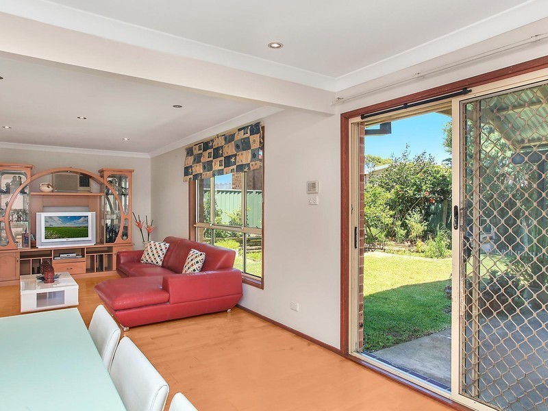 26 Sir Joseph Banks Drive, Bateau Bay NSW 2261