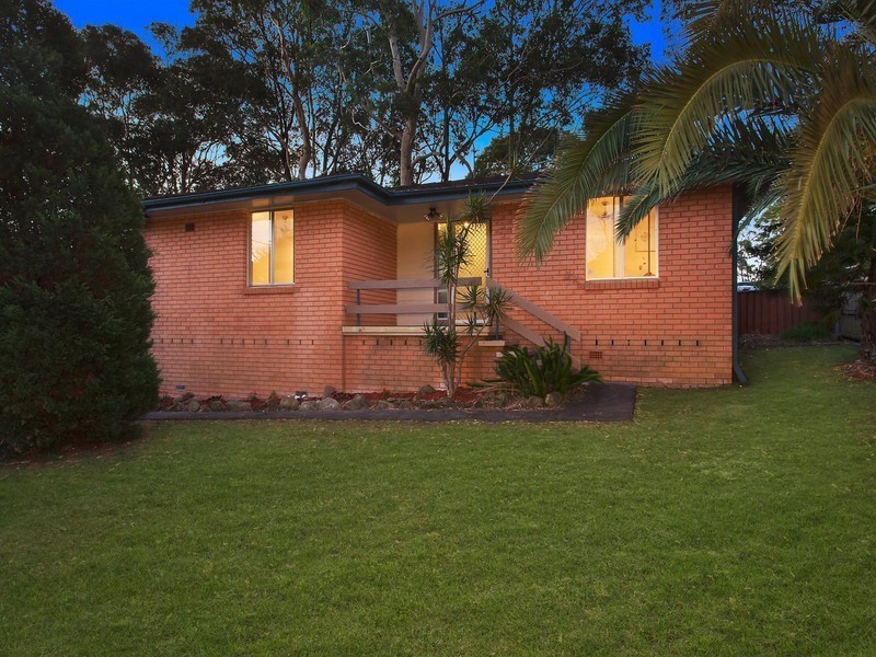 9 McKell Avenue, Watanobbi NSW 2259