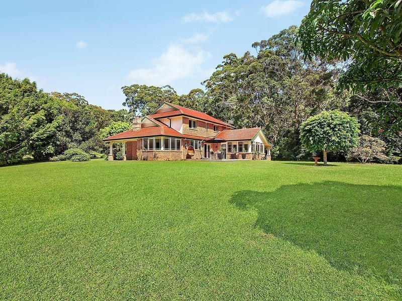 102 Damien Drive, Macmasters Beach NSW 2251