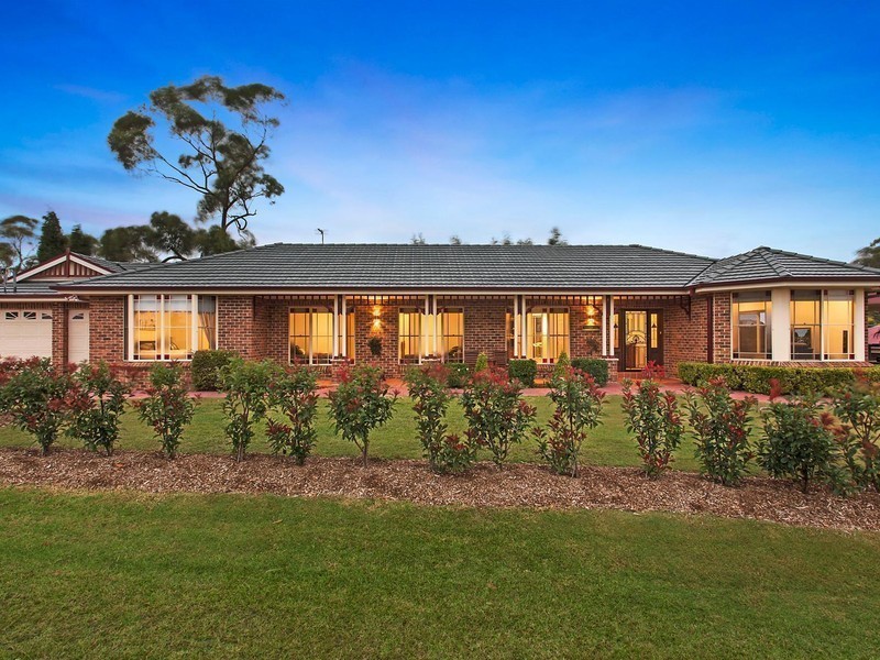 8 Boikonumba Road, Wyee NSW 2259