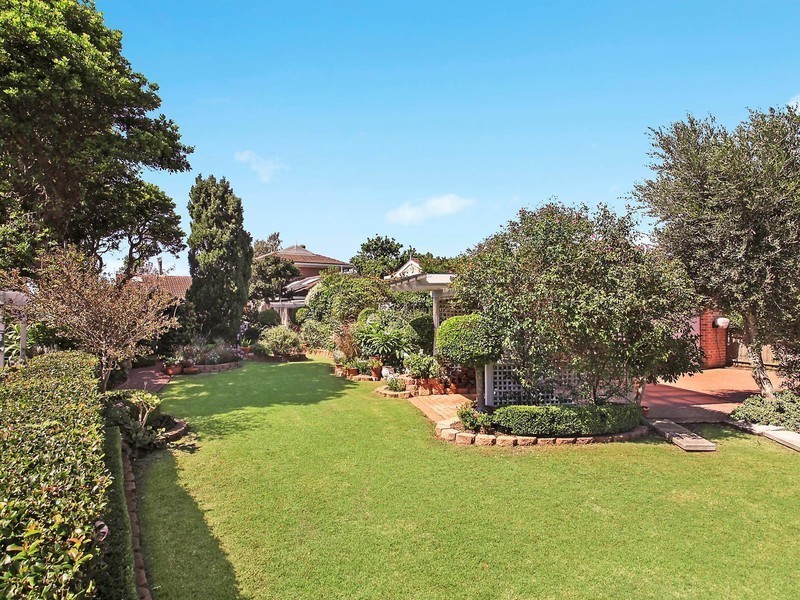 1 Roslyn Place, Noraville NSW 2263