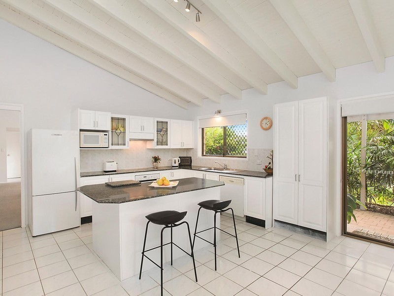 1 Boree Close, Noraville NSW 2263