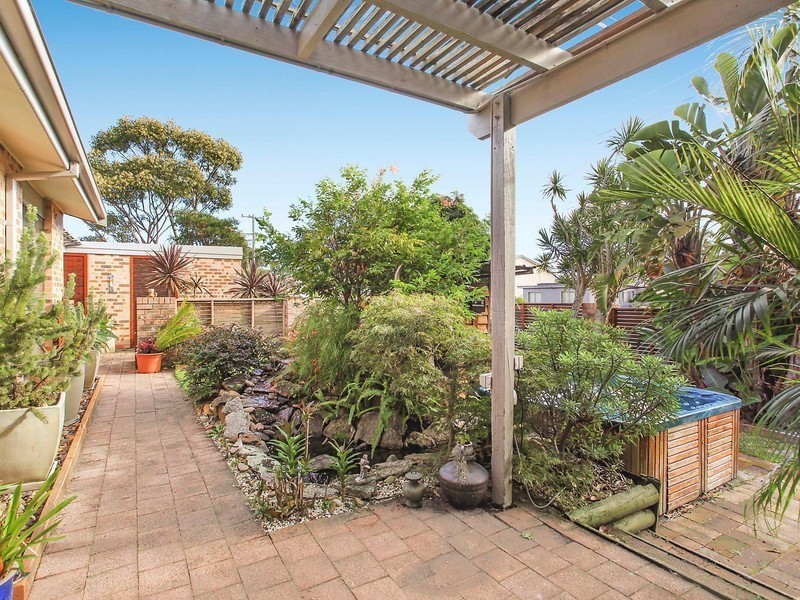 1 Boree Close, Noraville NSW 2263