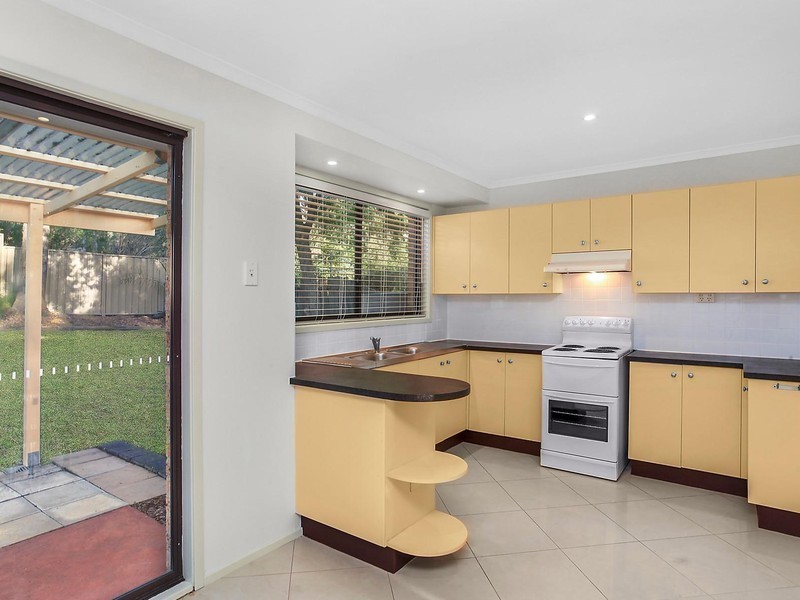 24 Cameron Crescent, Kincumber NSW 2251