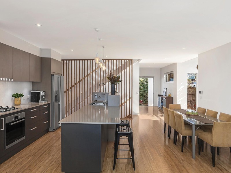 90 Ocean View Drive, Wamberal NSW 2260