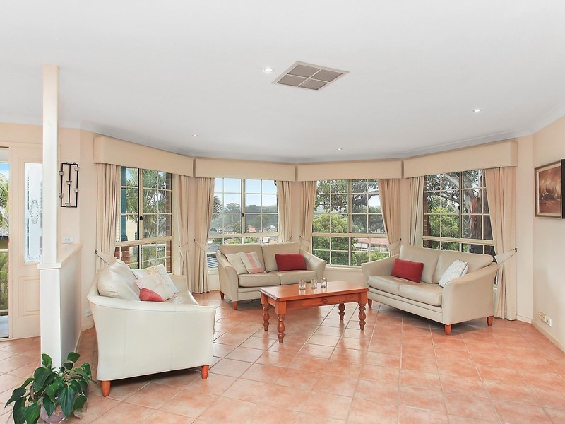 9 Aires Close, Erina NSW 2250