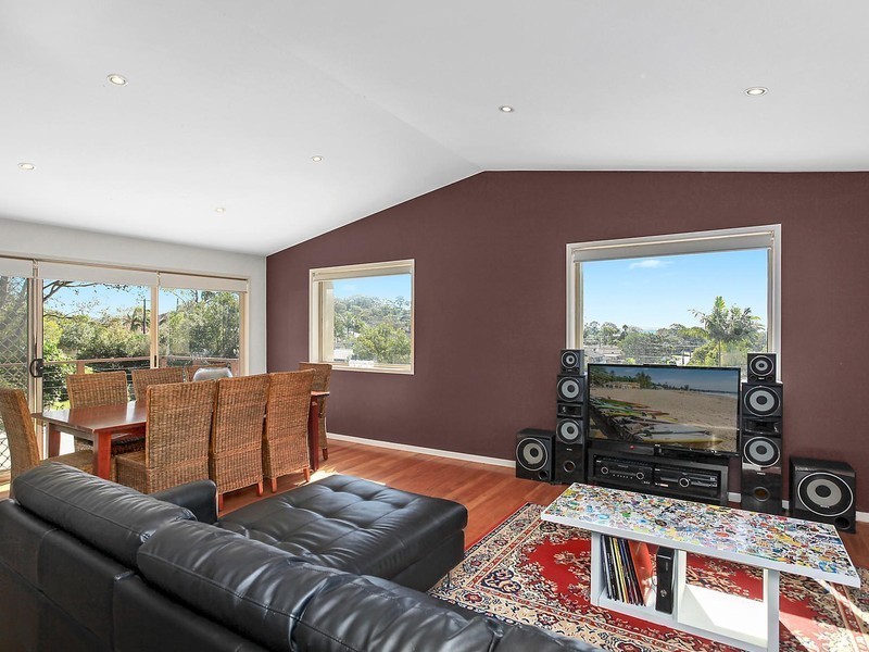 1/1 Talara Avenue East, Bateau Bay NSW 2261