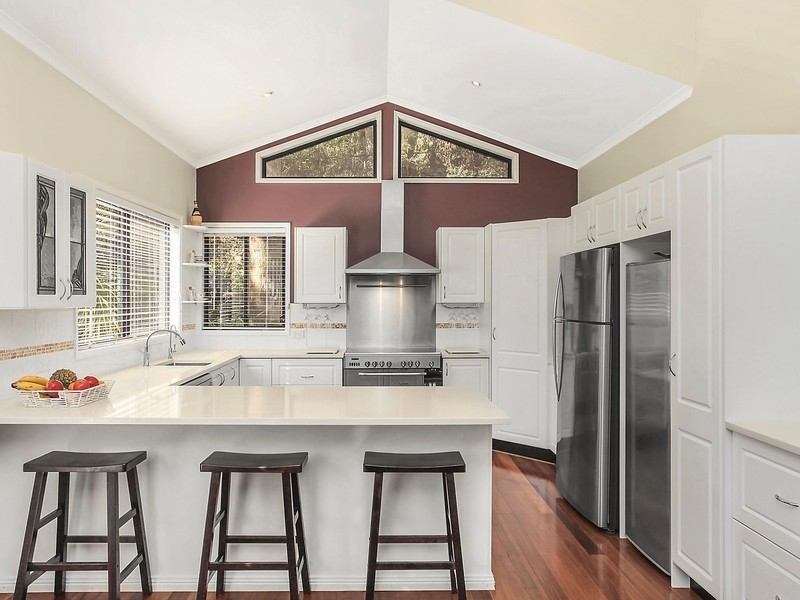 43 Easter Parade, North Avoca NSW 2260