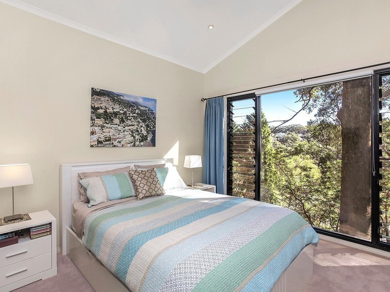 43 Easter Parade, North Avoca NSW 2260