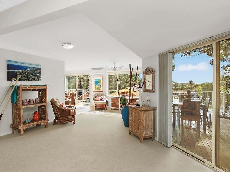 2/4 Grove Road, Wamberal NSW 2260