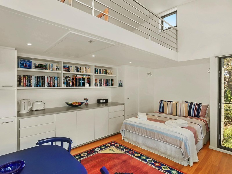 30 Lake Street, North Avoca NSW 2260