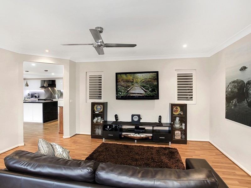 2 Flora Place, Hamlyn Terrace NSW 2259