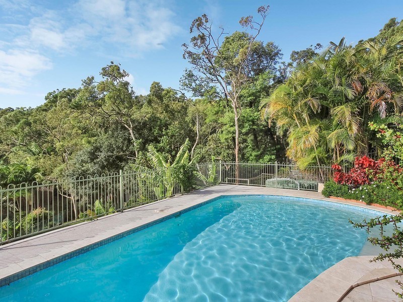 6 Stephenson Road, Bateau Bay NSW 2261