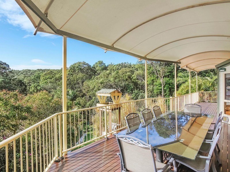 6 Stephenson Road, Bateau Bay NSW 2261
