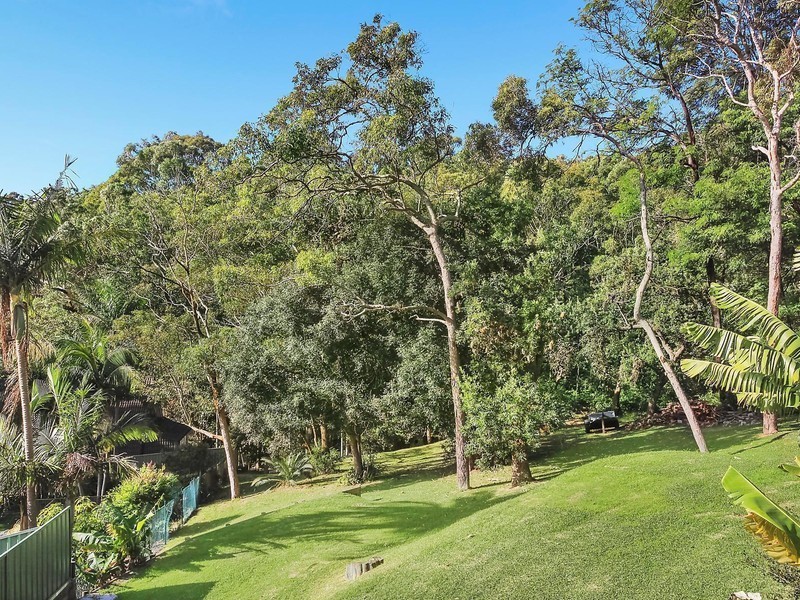 6 Stephenson Road, Bateau Bay NSW 2261