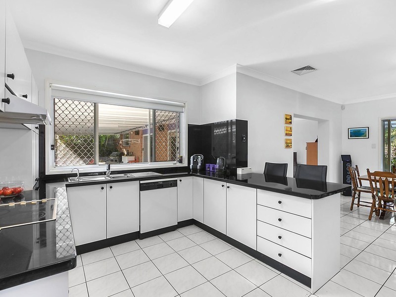 3 Renown Street, Wamberal NSW 2260
