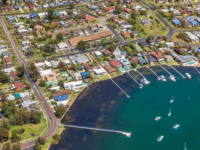 11 Village Road, Saratoga NSW 2251