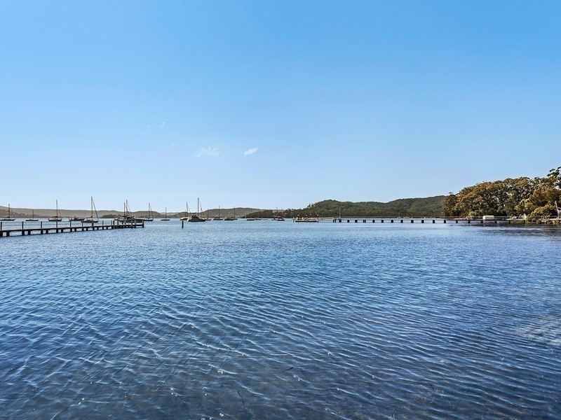 11 Village Road, Saratoga NSW 2251