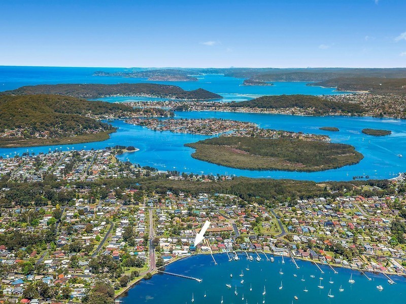 11 Village Road, Saratoga NSW 2251