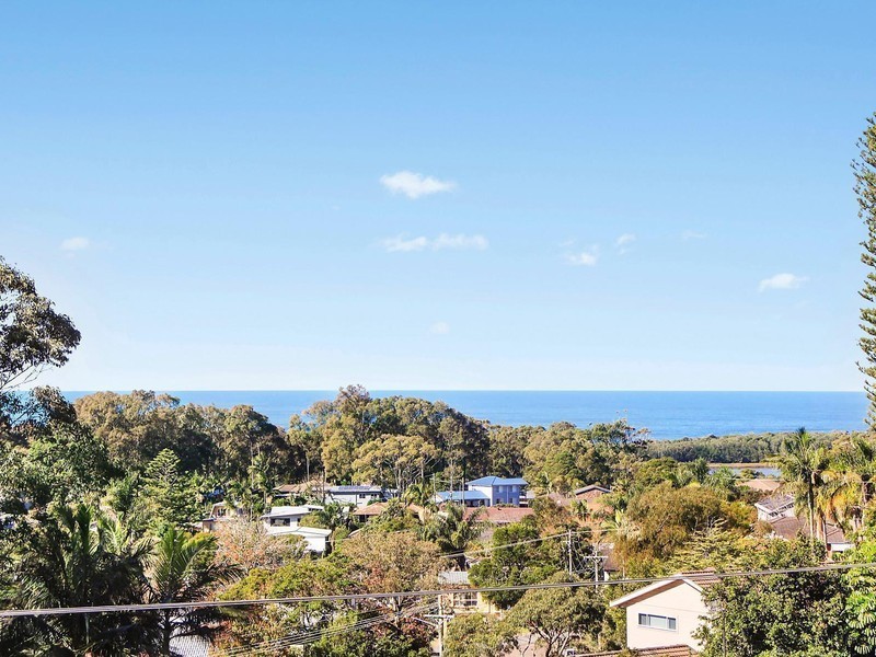 57 Aldinga Drive, Wamberal NSW 2260