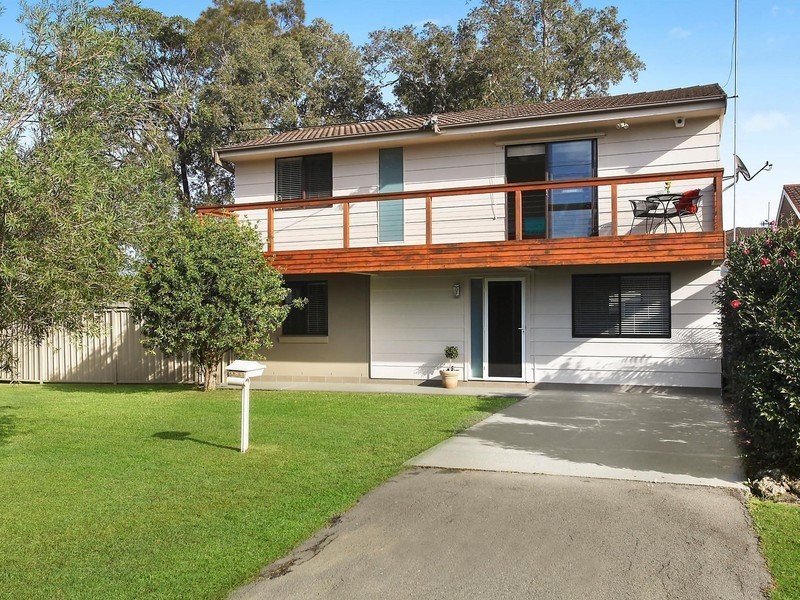 9 Ferndale Street, Killarney Vale NSW 2261