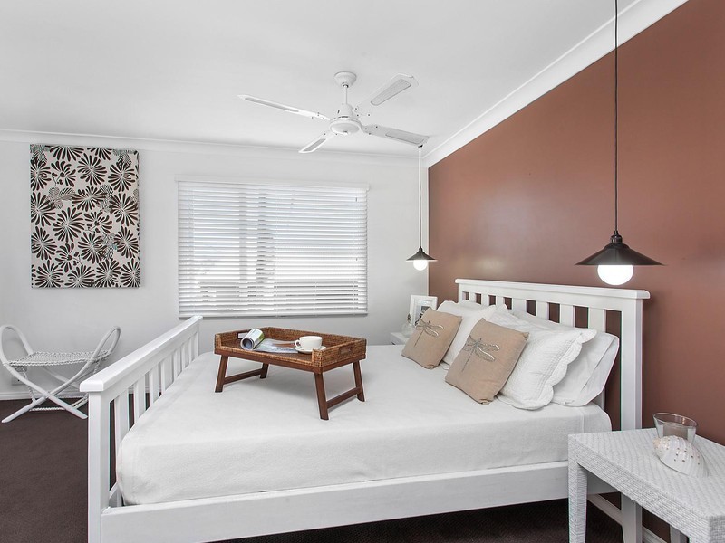 2 Stephenson Road, Bateau Bay NSW 2261