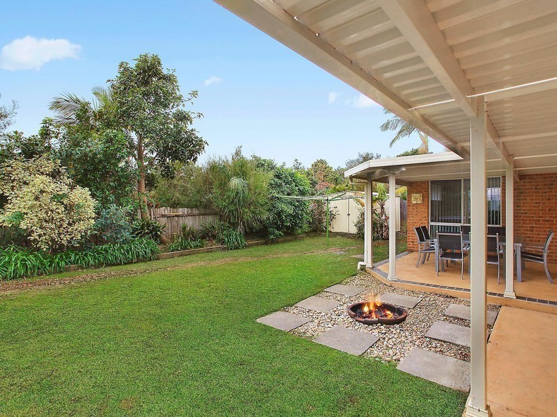 9 Nepean Street, Bateau Bay NSW 2261