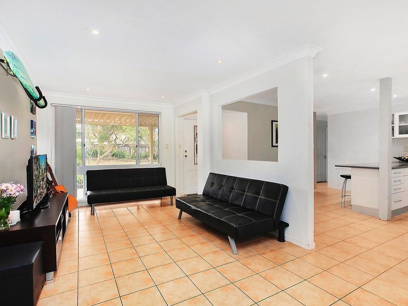 9 Nepean Street, Bateau Bay NSW 2261