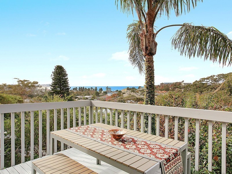 13 Parry Avenue, Terrigal NSW 2260