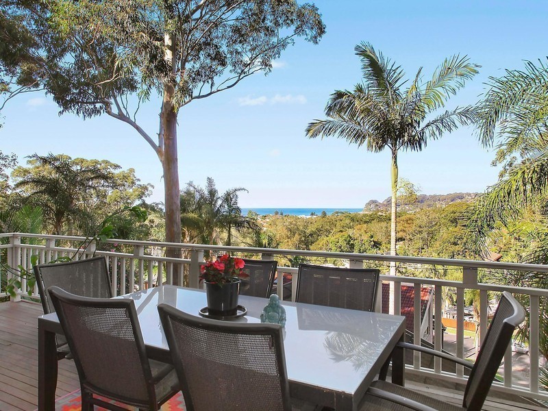 9 Hibiscus Avenue, North Avoca NSW 2260