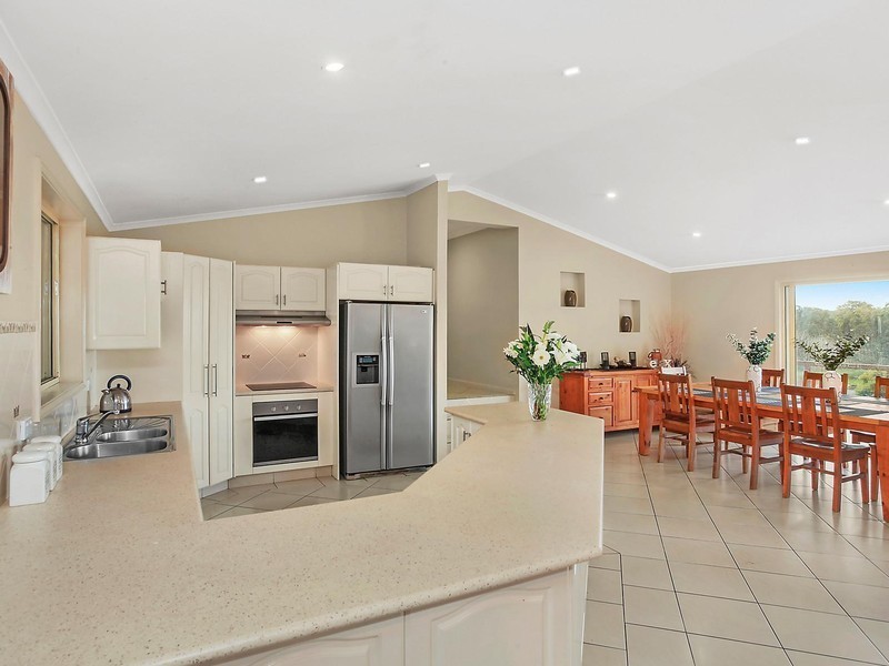 11 Leetes Lane, Tumbi Umbi NSW 2261