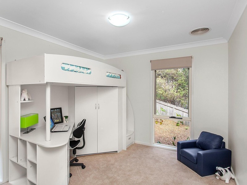 12 Irwin Place, Green Point NSW 2251