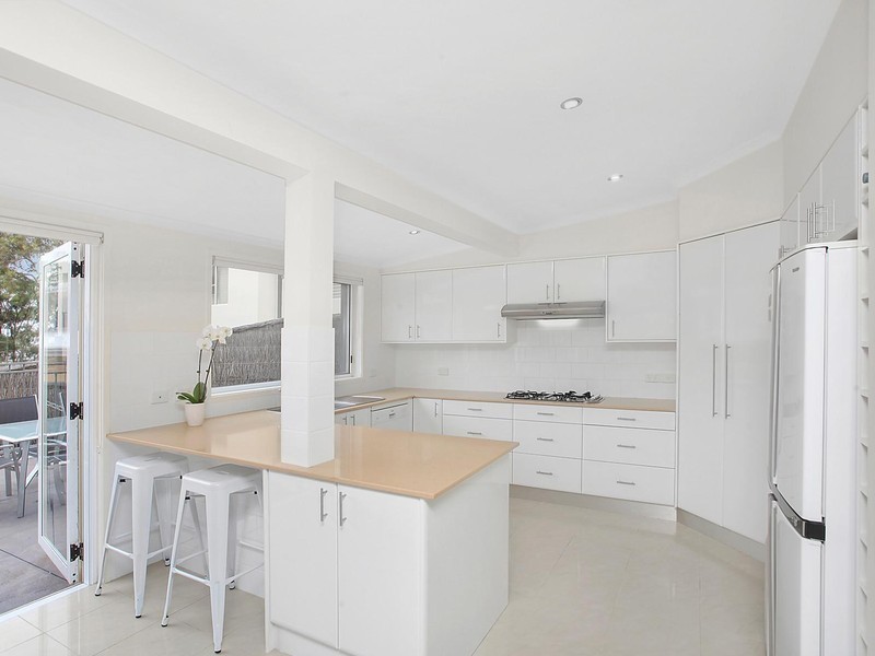 52 Hillcrest Street, Terrigal NSW 2260