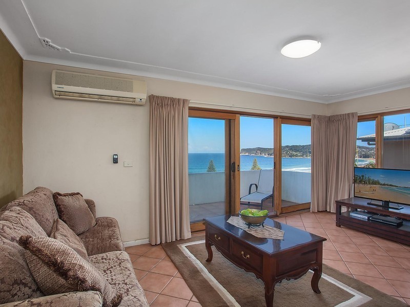 52 Tramway Road, North Avoca NSW 2260