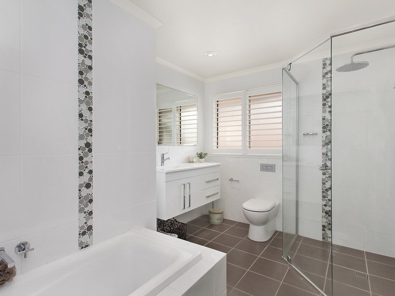 6 Crestside Close, Terrigal NSW 2260