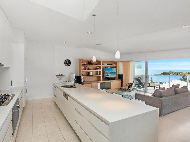 4/22 Barnhill Road, Terrigal NSW 2260