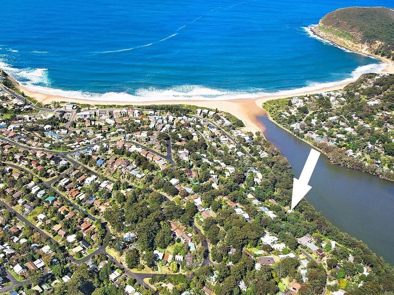300 Del Monte Place, Copacabana NSW 2251