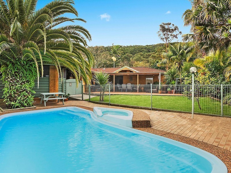 6 Kim Close, Kincumber NSW 2251