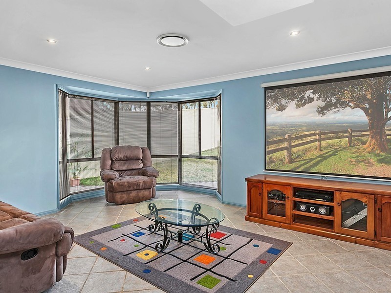 28 MacDougall Crescent, Hamlyn Terrace NSW 2259