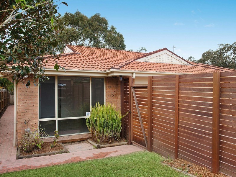 1/11 Augustus Place, Bateau Bay NSW 2261