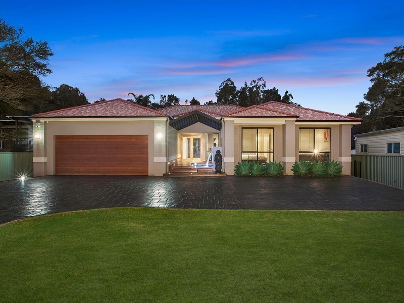 149 Lakedge Avenue, Berkeley Vale NSW 2261