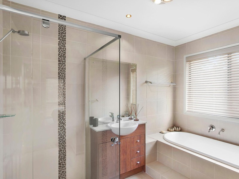 149 Lakedge Avenue, Berkeley Vale NSW 2261