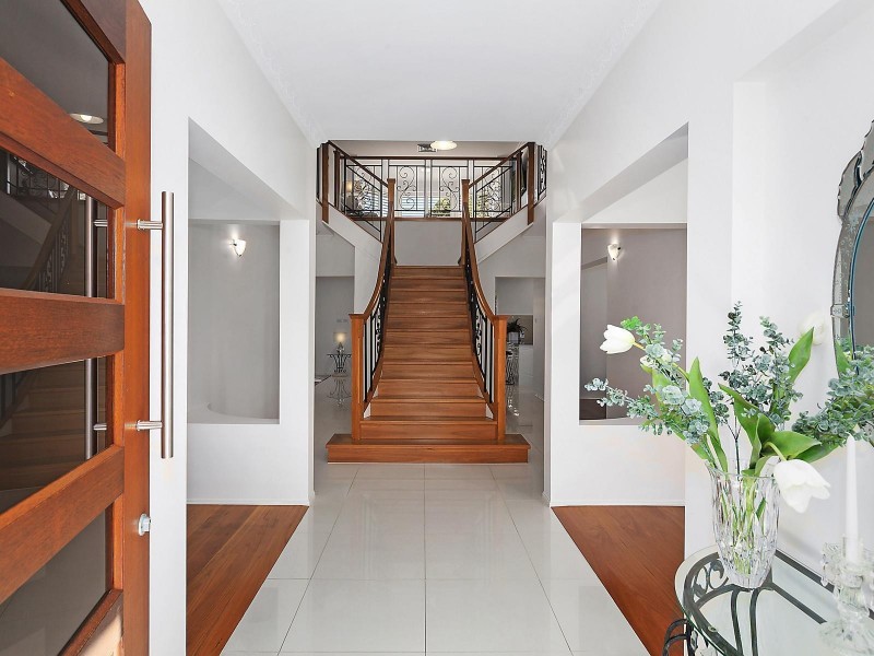 3 Jean Marie Crescent, Erina NSW 2250