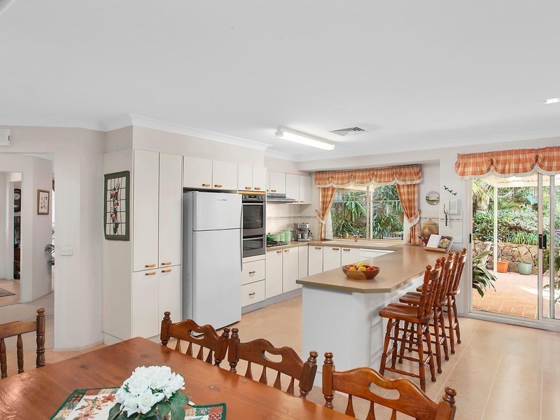 26 Canterbury Close, Terrigal NSW 2260