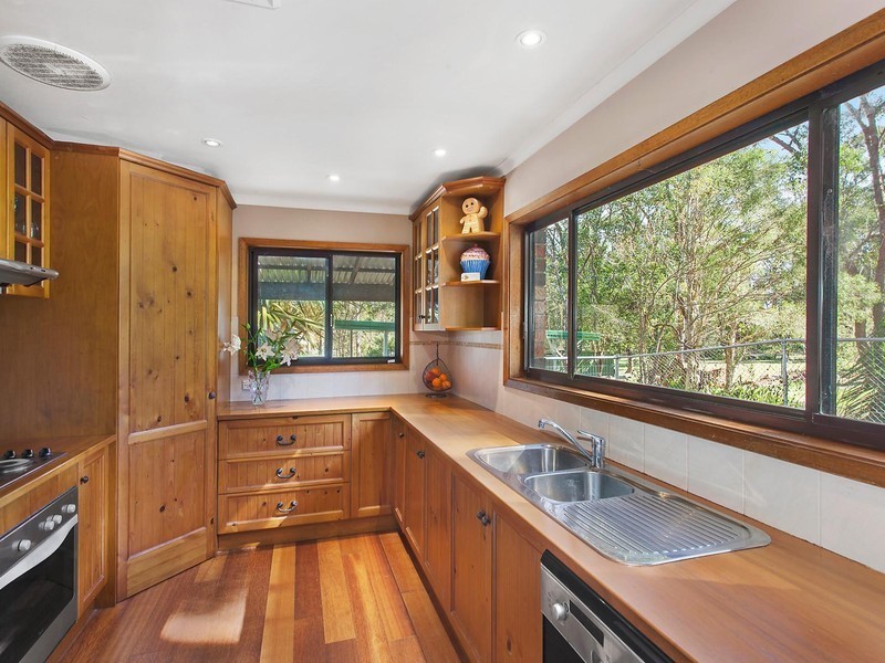 21 Bundaleer Crescent, Bensville NSW 2251