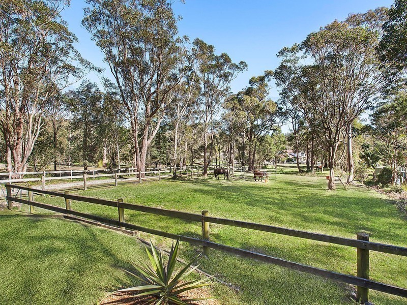 21 Bundaleer Crescent, Bensville NSW 2251