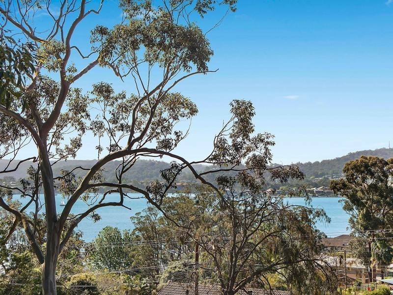 14 Marilyn Parade, Green Point NSW 2251