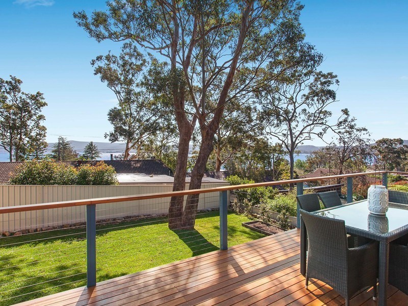 14 Marilyn Parade, Green Point NSW 2251