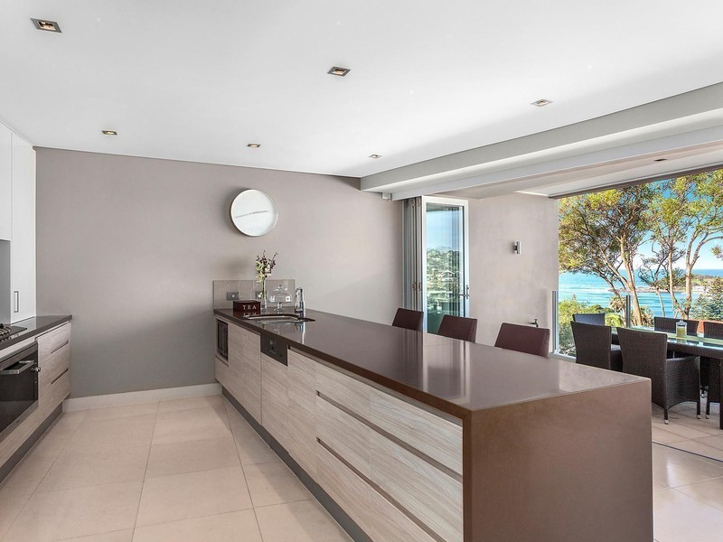 8/22 Barnhill Road, Terrigal NSW 2260