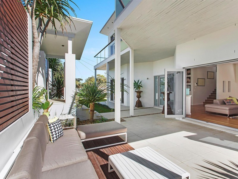 55 Tramway Road, North Avoca NSW 2260